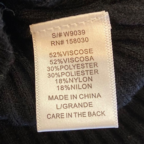 Black Ribbed Mock Neck Sweater, Cable Knit Design - Picture 6 of 9